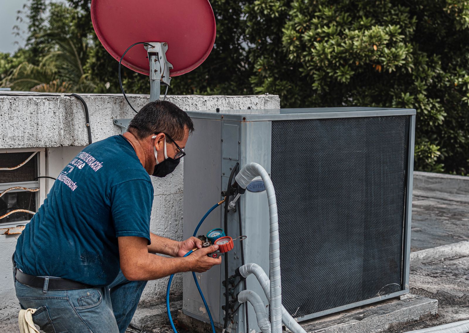 Why Your Air Conditioner Struggles During Humid Newmarket Summers